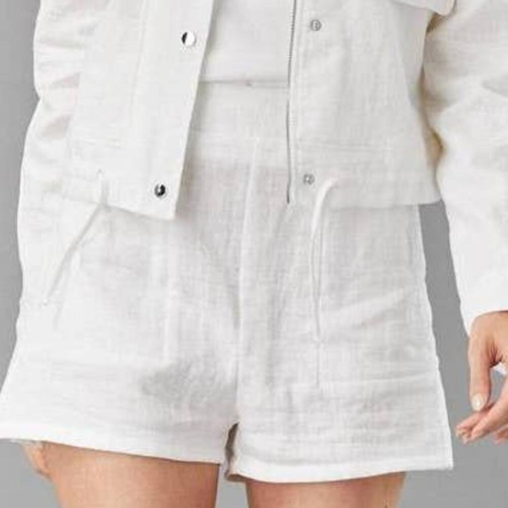 Lola & Sophie Linen Pull On Shorts in White M NWT Coastal Grandmother Minimalist